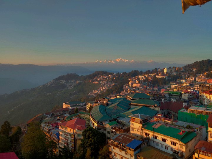 Darjeeling: The Complete Travel Guide (2026)